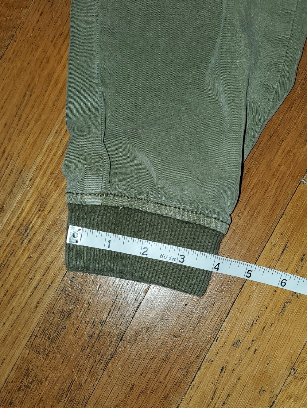 American Eagle Outfitters Olive Cargo Jogger Pants - Picture 11 of 12